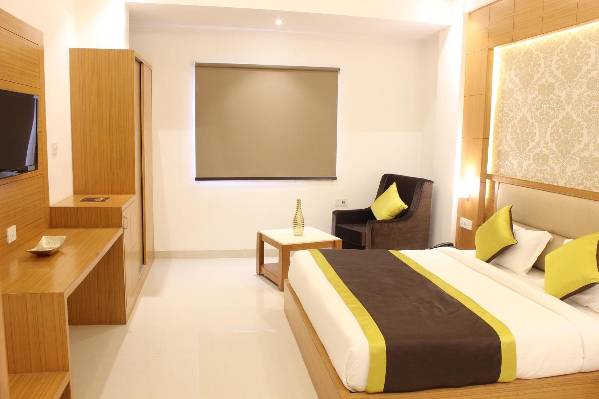 Hotel Transit International- Aerocity Delhi Airport New Delhi Exterior photo